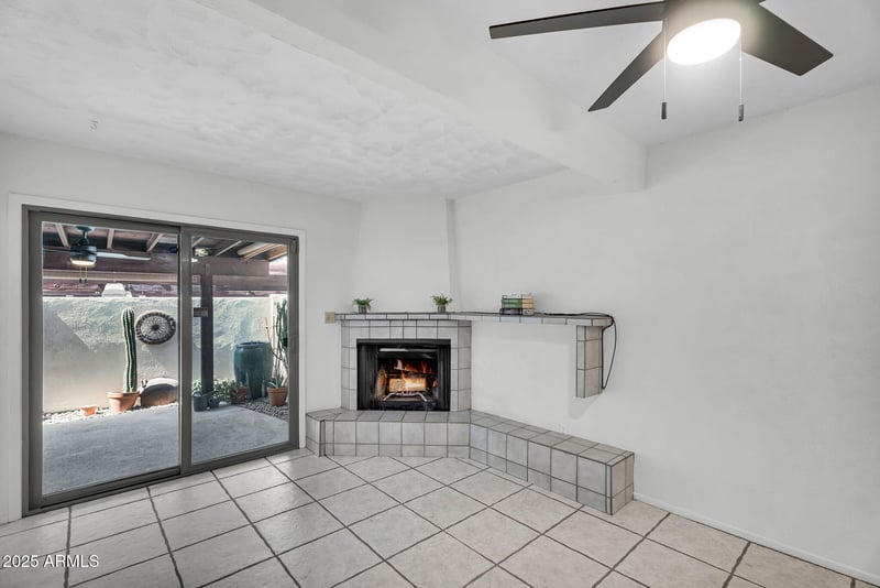 1138 Kaler Dr, Phoenix, AZ 85020