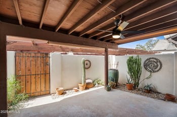 1138 Kaler Dr, Phoenix, AZ 85020