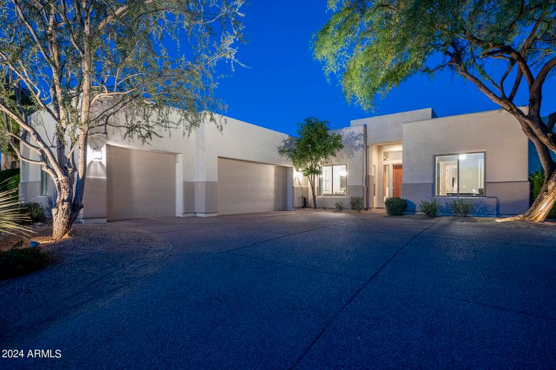11383 E Greythorn Dr, Scottsdale, AZ 85262