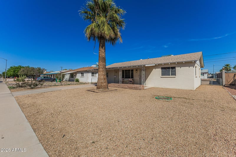 11383 114th Ave, Youngtown, AZ 85363