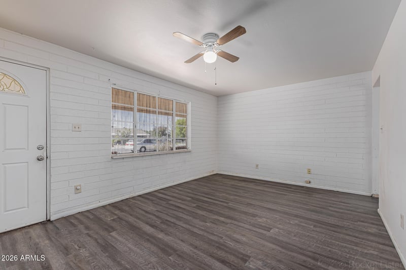 11383 114th Ave, Youngtown, AZ 85363