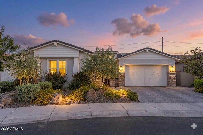 11385 N Luckenbach St, Surprise, AZ 85388