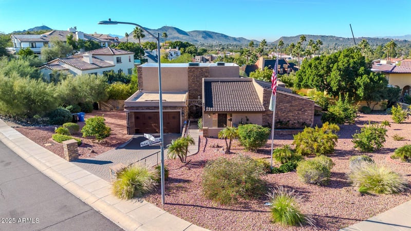 1139 Coral Gables Dr, Phoenix, AZ 85022