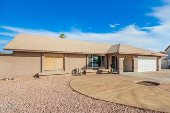 1139 Huber St, Mesa, AZ 85203