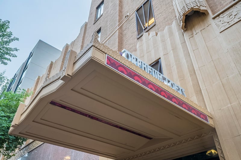 114 Adams St #1007, Phoenix, AZ 85003
