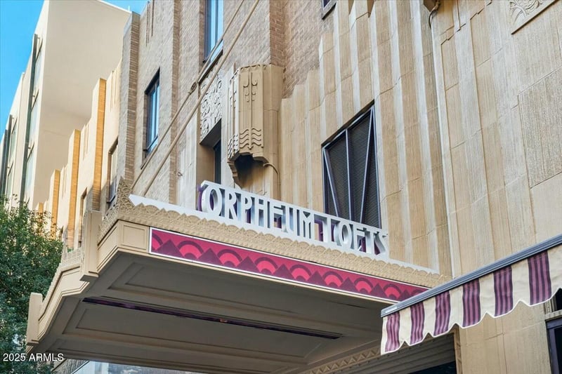 114 Adams St #203, Phoenix, AZ 85003