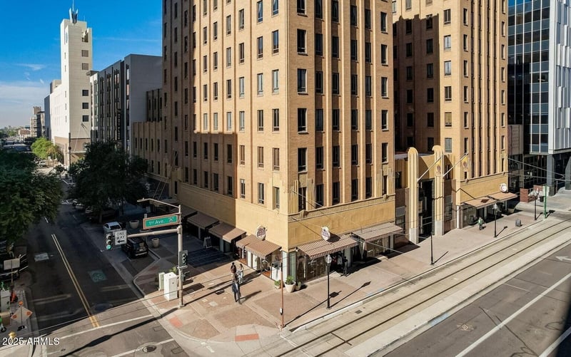 114 Adams St #910, Phoenix, AZ 85003