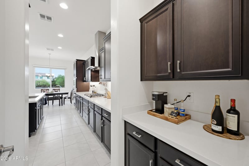 114 Pasaro Dr, Phoenix, AZ 85085