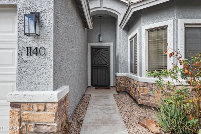 1140 Rockwell St, Gilbert, AZ 85296