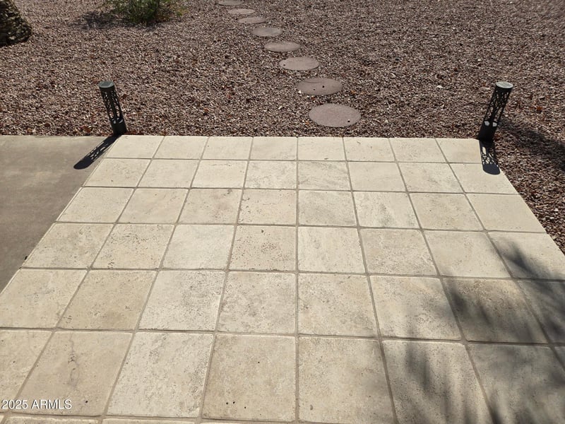 11401 Shoshoni Dr, Phoenix, AZ 85044