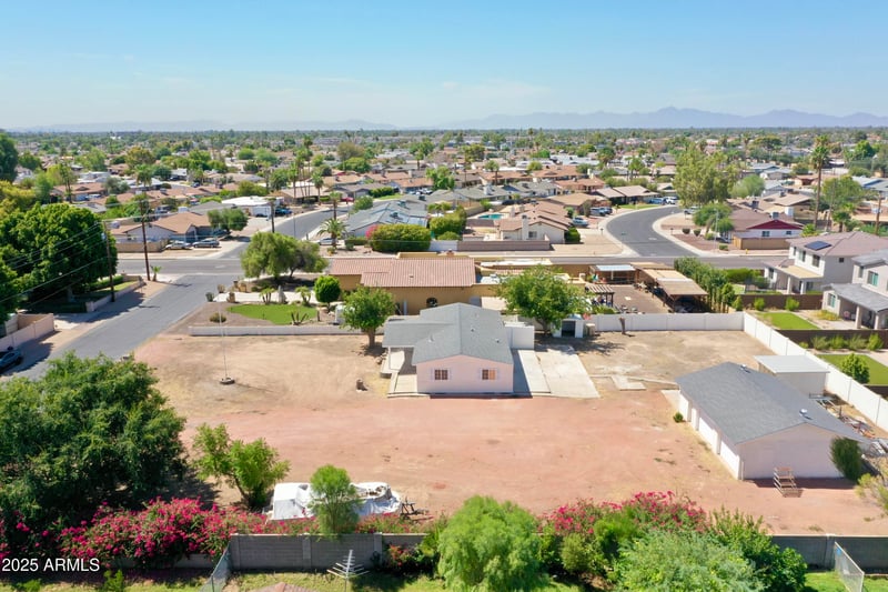 11402 50th Ave, Glendale, AZ 85304