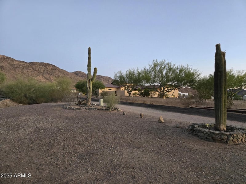 11404 38th Ave, Laveen, AZ 85339