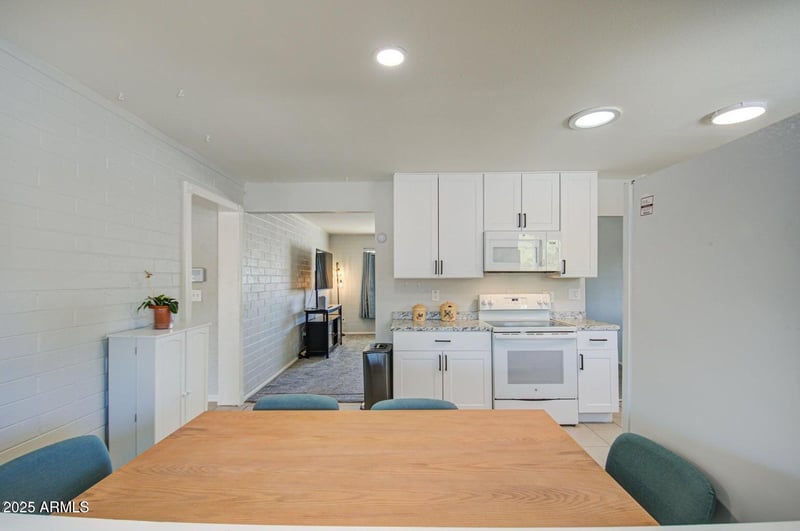 11407 111th Ave, Sun City, AZ 85351