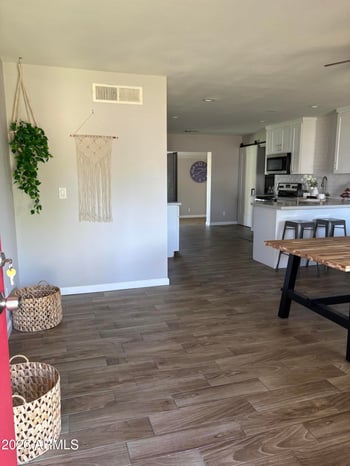 1141 E 8th St, Mesa, AZ 85203