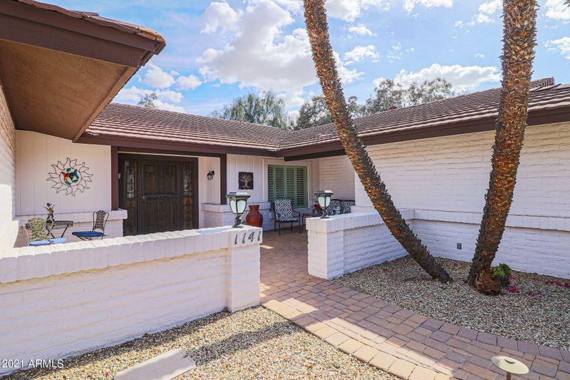 1141 E Acacia Cir, Litchfield Park, AZ 85340