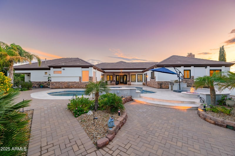 11410 Bellflower Ct, Chandler, AZ 85249