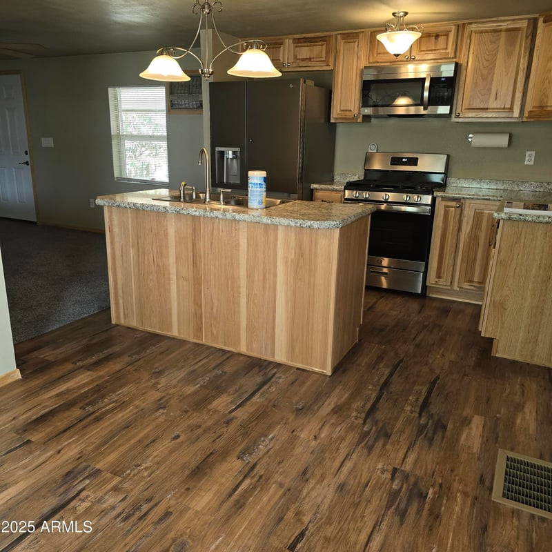 11411 91st Ave #110, Peoria, AZ 85345