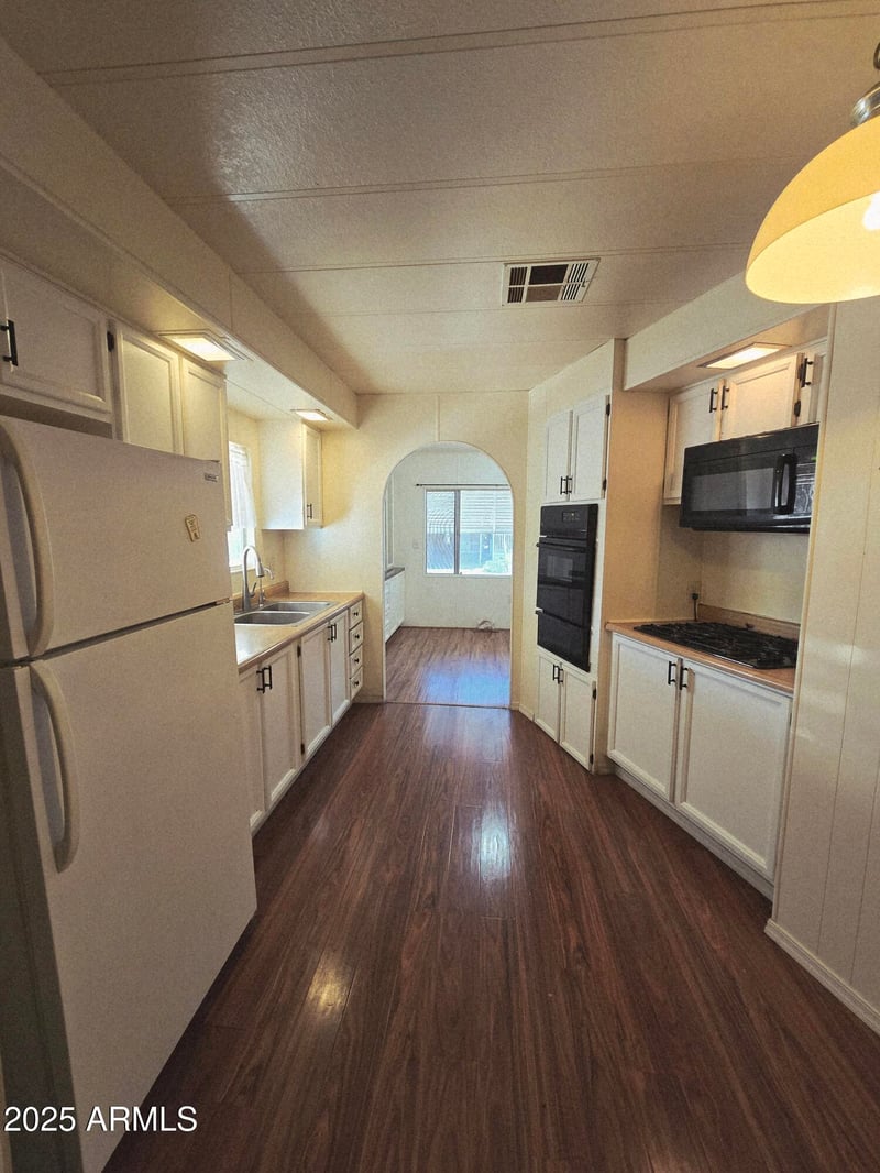 11411 91st Ave #143, Peoria, AZ 85345