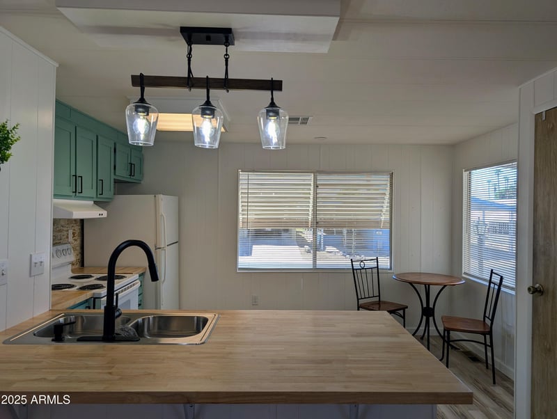 11411 91st Ave #28, Peoria, AZ 85345