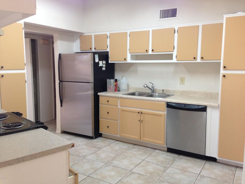 11411 E Broadway Rd, Mesa, AZ 85208