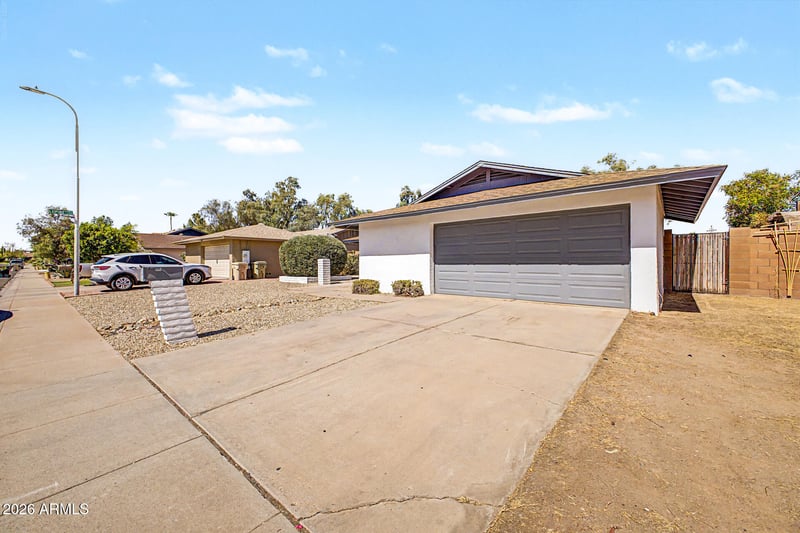11413 N 56th Ave, Glendale, AZ 85304