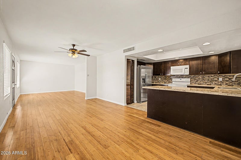 11413 N 56th Ave, Glendale, AZ 85304