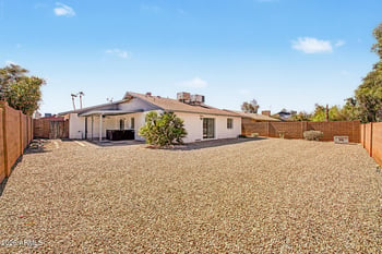 11413 N 56th Ave, Glendale, AZ 85304