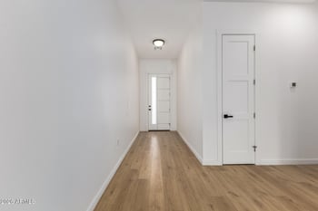 11415 58th Dr, Glendale, AZ 85304