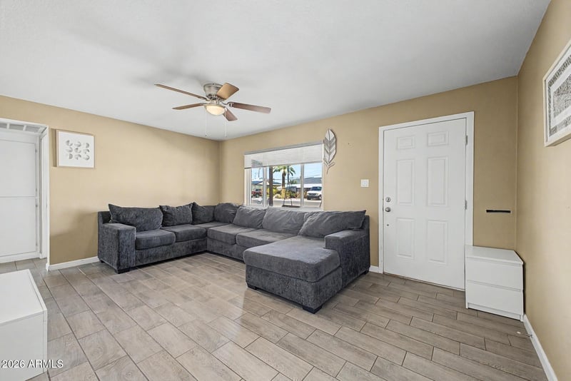11416 N 112th Dr, Youngtown, AZ 85363