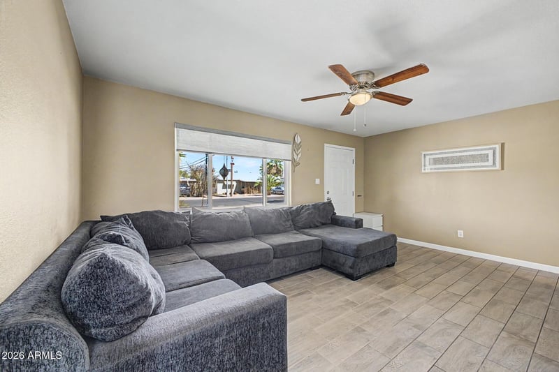 11416 N 112th Dr, Youngtown, AZ 85363
