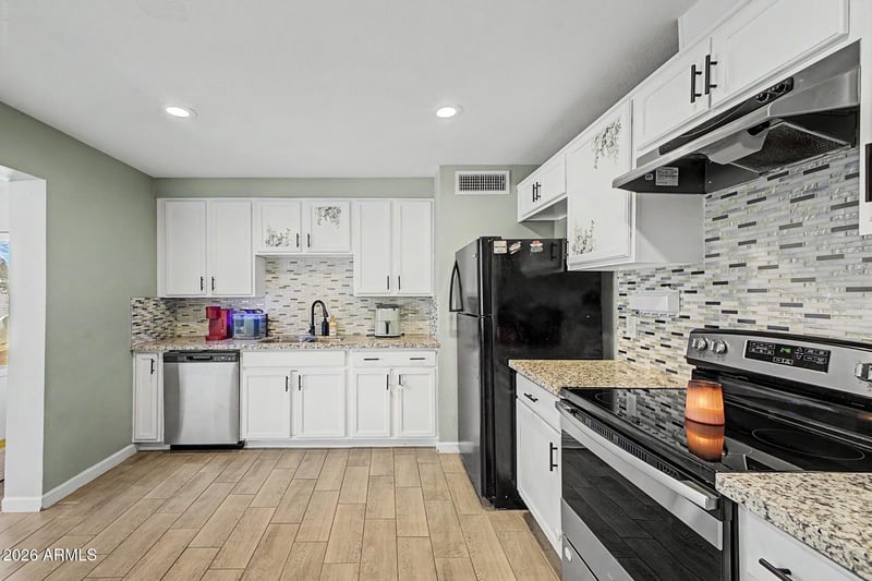 11416 N 112th Dr, Youngtown, AZ 85363