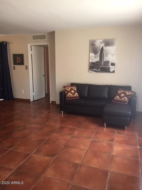 11416 S Ki Rd, Phoenix, AZ 85044