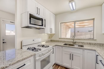 11417 33rd Ave, Phoenix, AZ 85029