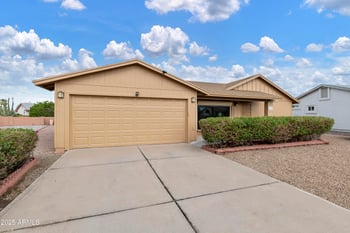 1142 81st Pl, Mesa, AZ 85208