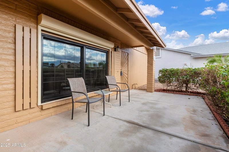 1142 81st Pl, Mesa, AZ 85208