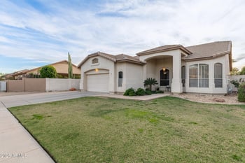 1142 Joshua Tree Ln, Gilbert, AZ 85234