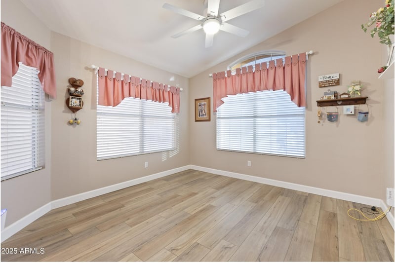 1142 Sparrow Dr, Chandler, AZ 85286