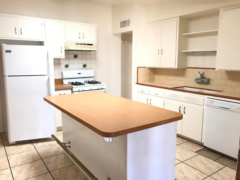 11420 N 111th Ave, Youngtown, AZ 85363