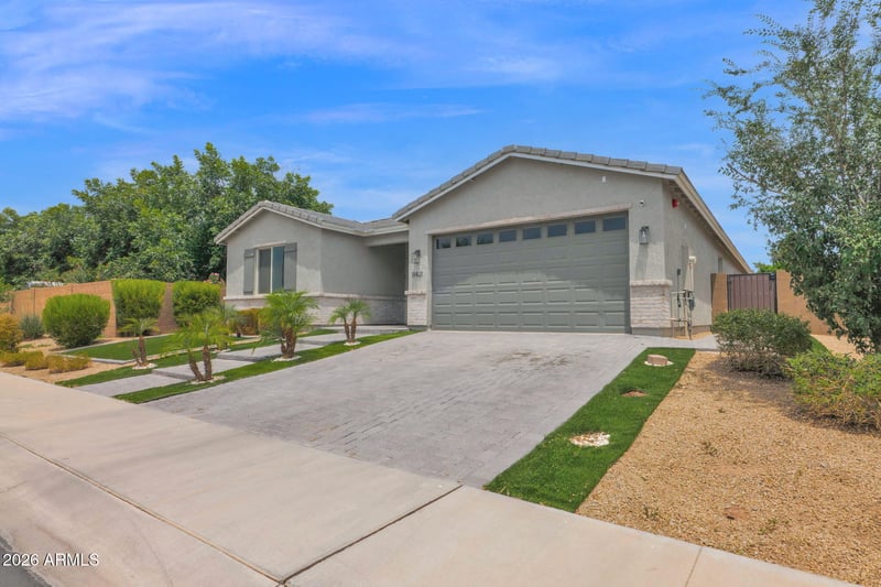 11421 N 50th Ln, Glendale, AZ 85304