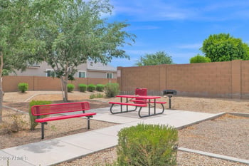 11421 N 50th Ln, Glendale, AZ 85304