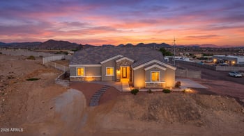 11422 W Tether Trl, Peoria, AZ 85383
