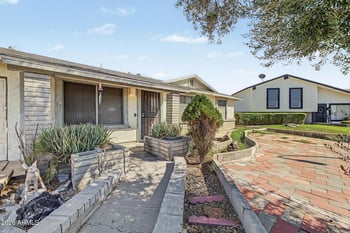 11423 N 51st Dr, Glendale, AZ 85304