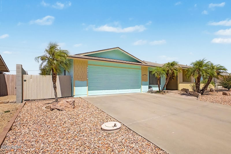 11426 N Blue Ridge Dr, Sun City, AZ 85351