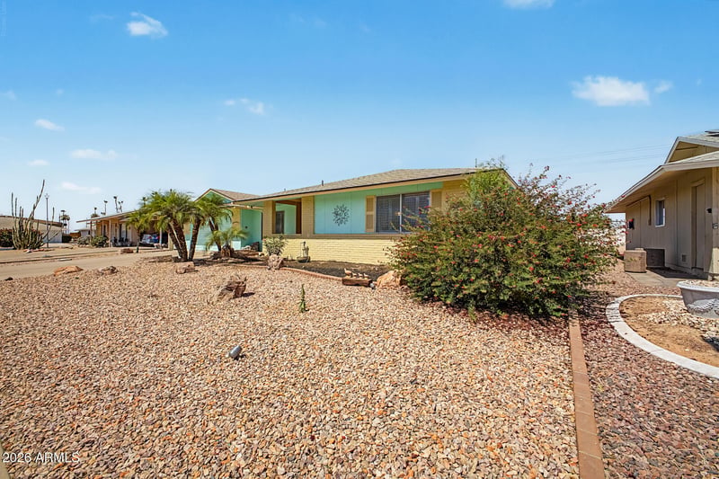 11426 N Blue Ridge Dr, Sun City, AZ 85351