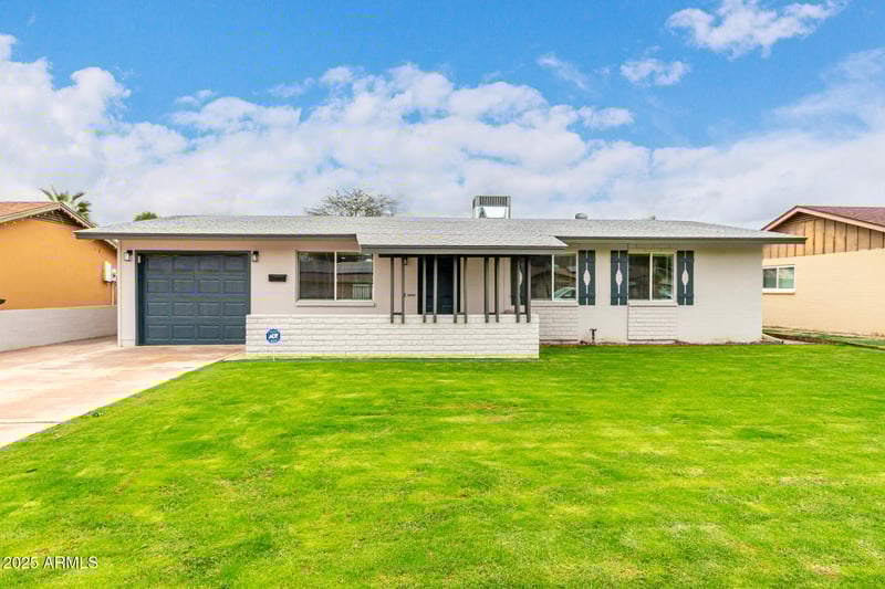 11428 25th Ave, Phoenix, AZ 85029