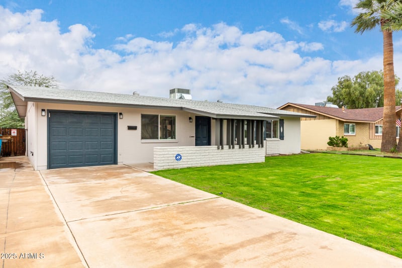 11428 25th Ave, Phoenix, AZ 85029