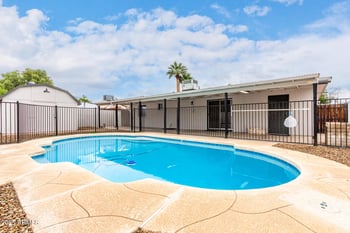 11428 25th Ave, Phoenix, AZ 85029