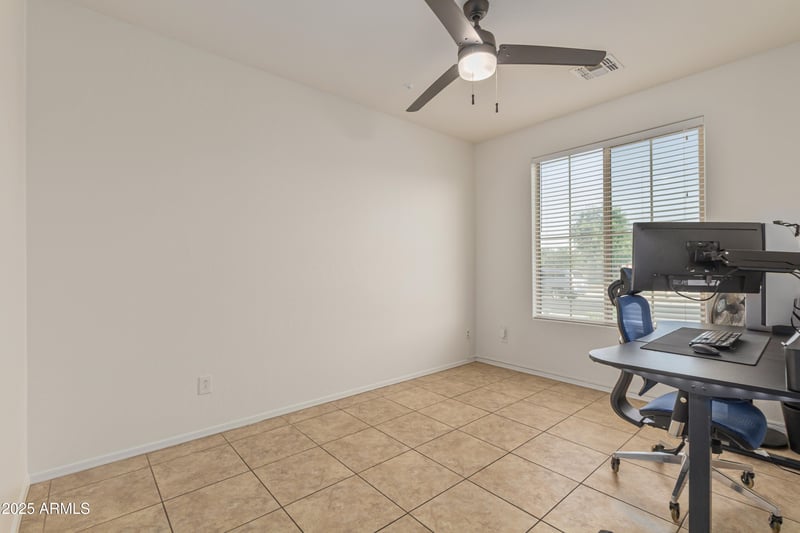 11428 89th Ave, Peoria, AZ 85345