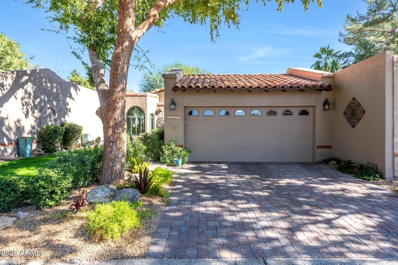 11437 40th Pl, Phoenix, AZ 85028