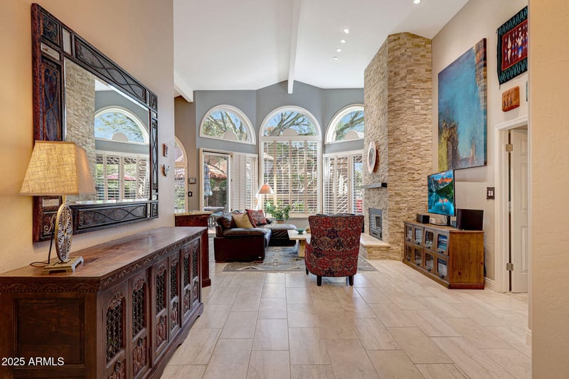 11437 40th Pl, Phoenix, AZ 85028